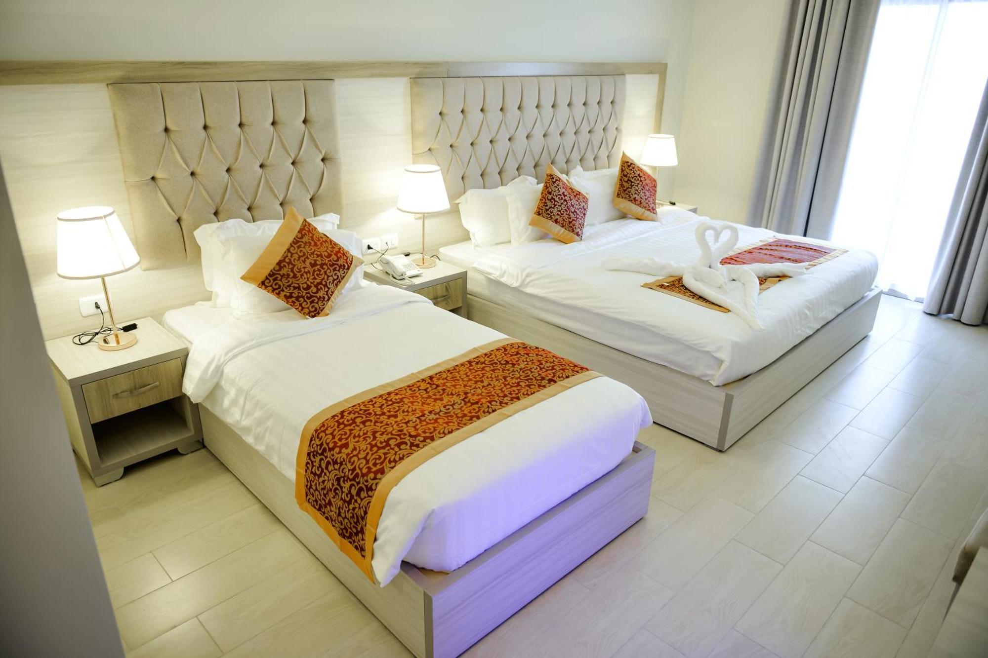 Petra Premium Hotel Wadi Musa Exterior foto