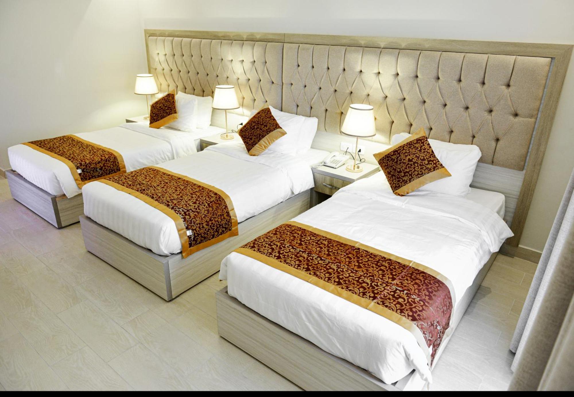 Petra Premium Hotel Wadi Musa Exterior foto