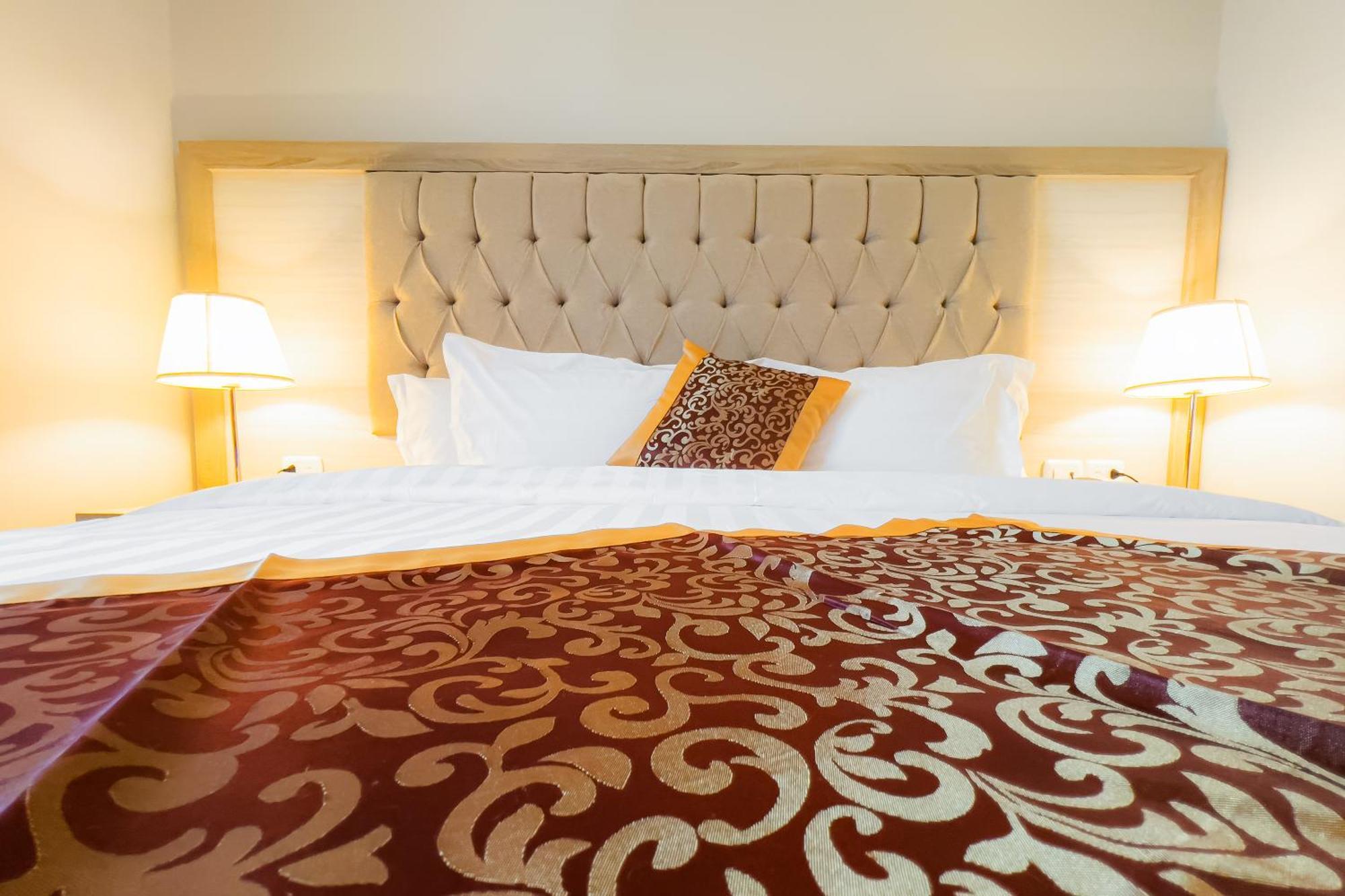 Petra Premium Hotel Wadi Musa Exterior foto