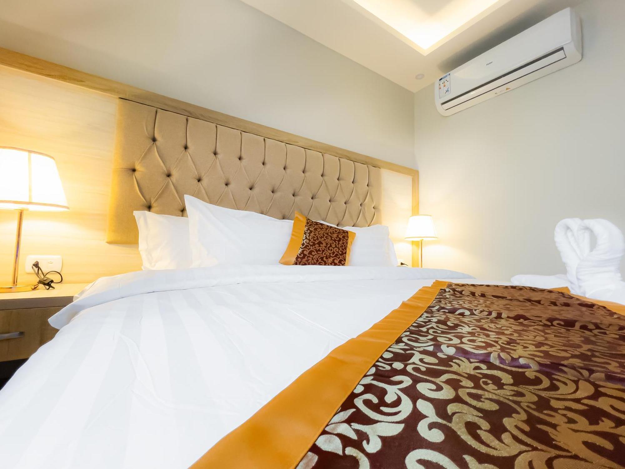 Petra Premium Hotel Wadi Musa Exterior foto